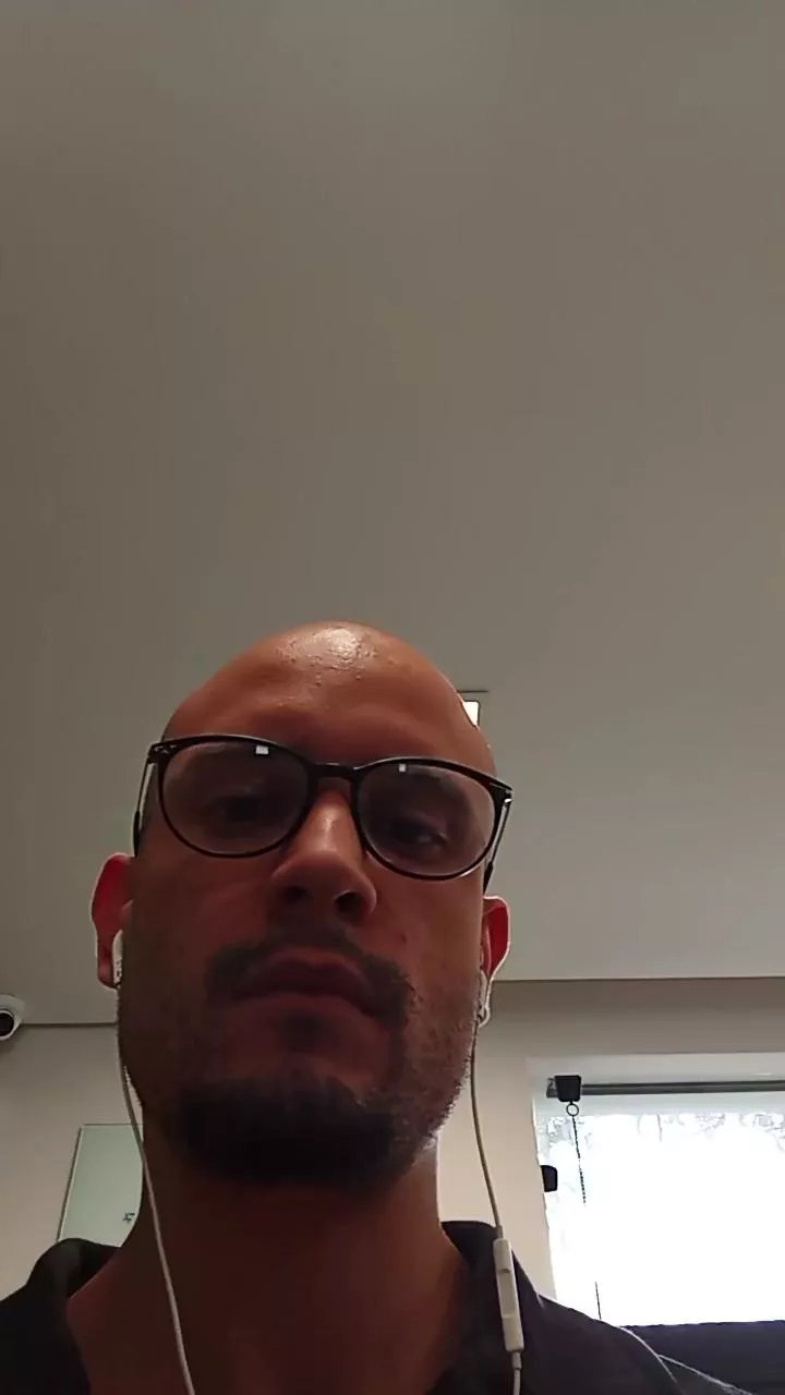 Offline diegocortezbr on Cam4