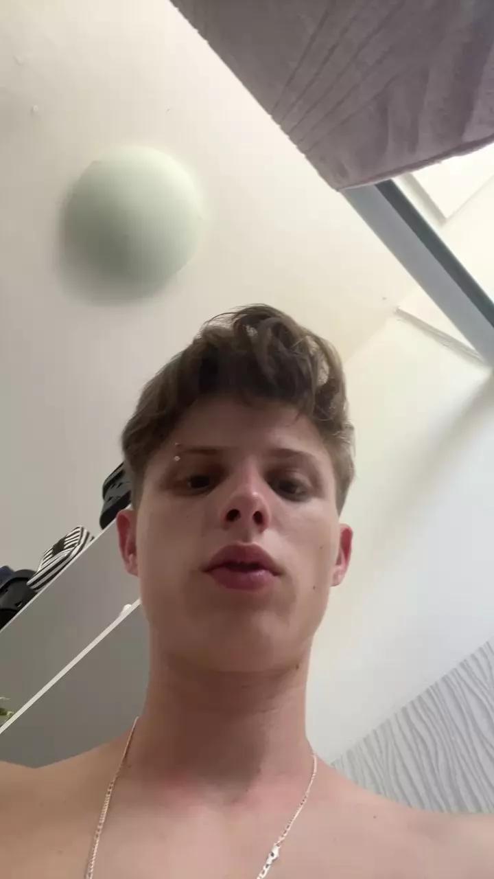 DiegoLoirin on Cam4 