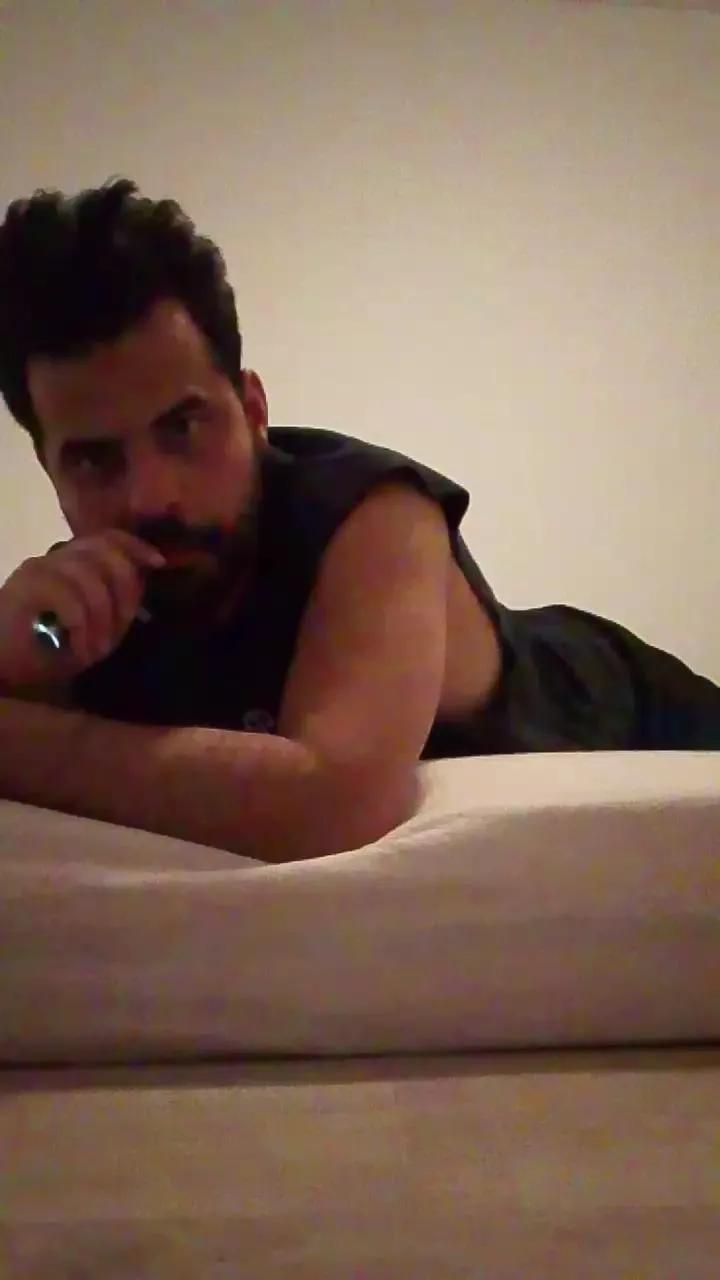 DiogoR1993 on Cam4 