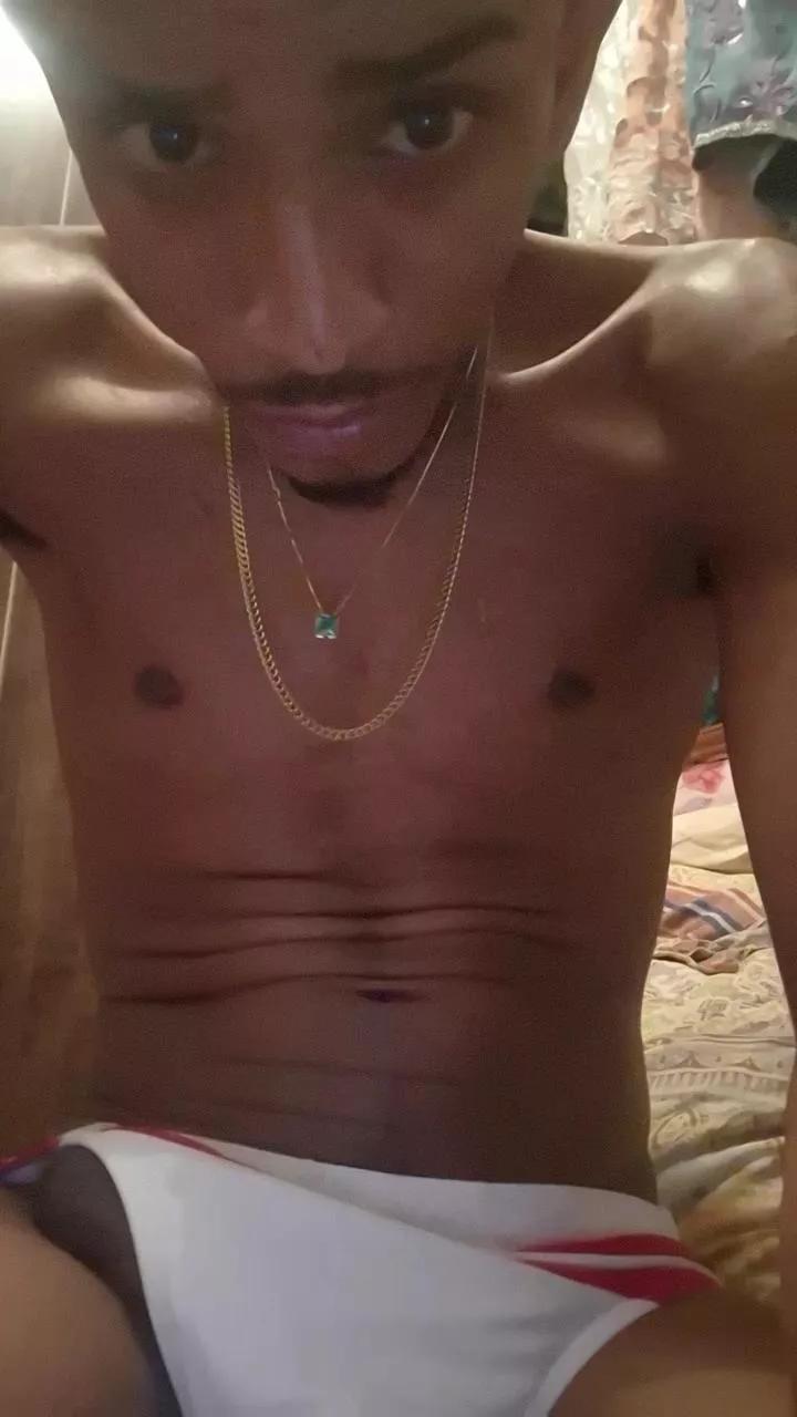 DmouraMoura25 on Cam4 