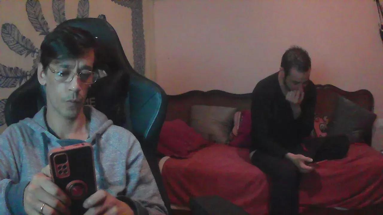 Dogtrainingay on Cam4 