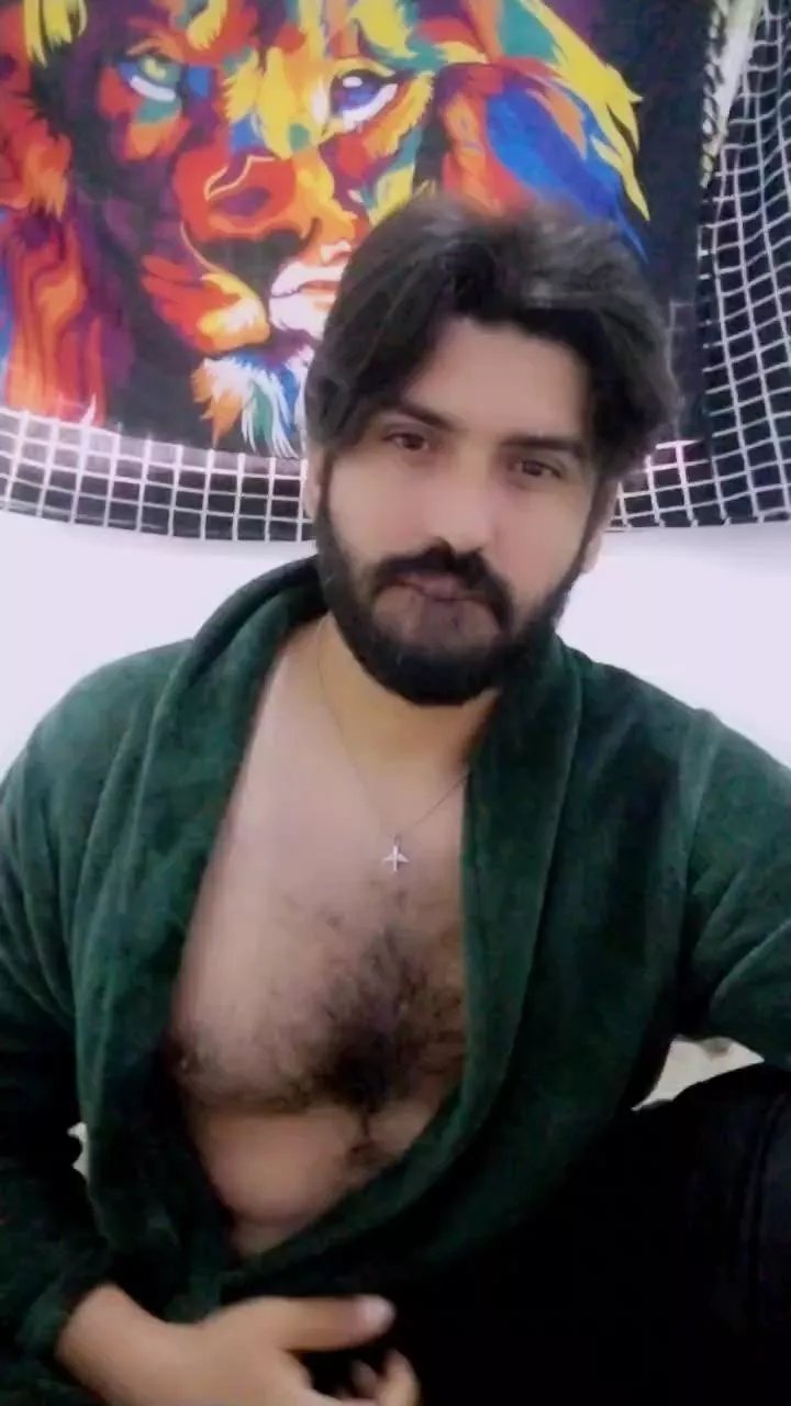 Offline eliashotfun on Cam4