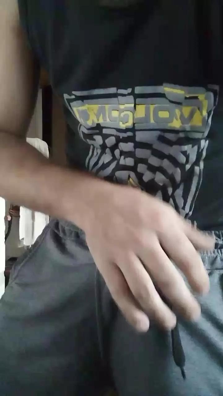 eljavi2 on Cam4 
