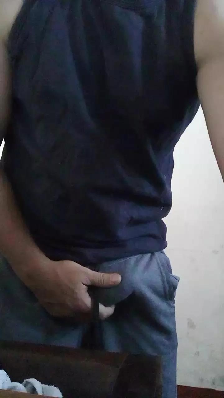 eljavi2 on Cam4 