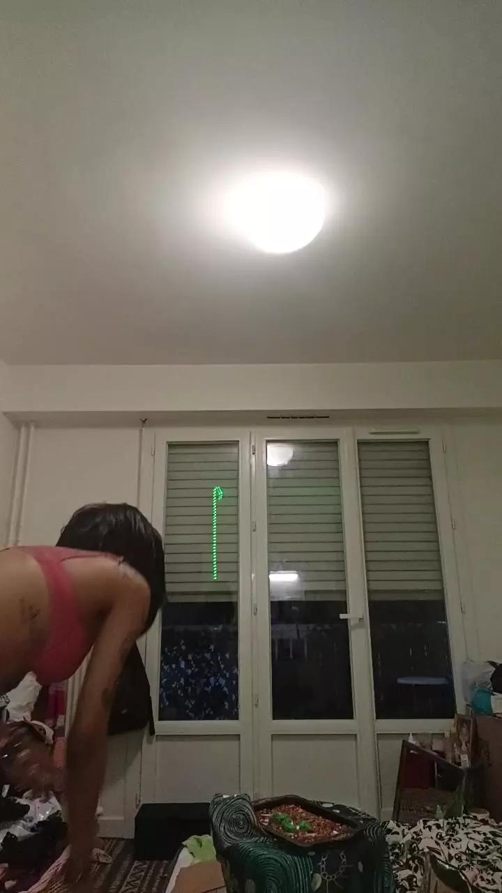 elleblue_sexy on Cam4 
