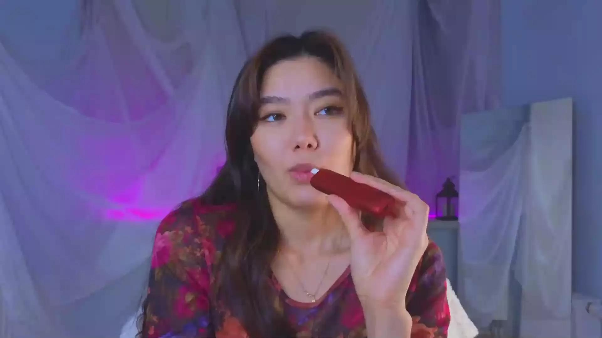 ElletteBenny on Cam4 