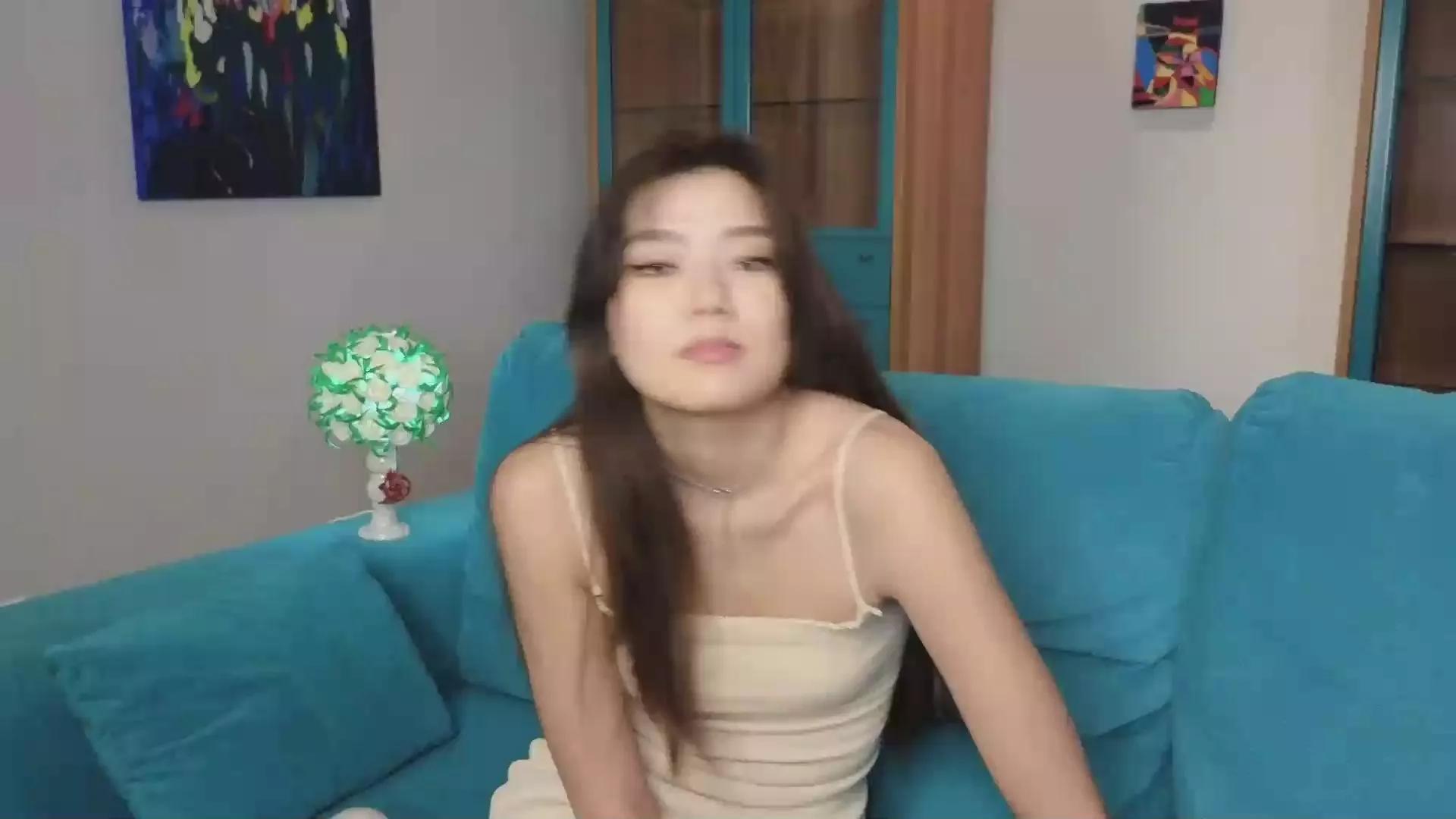 ElletteBenny on Cam4 