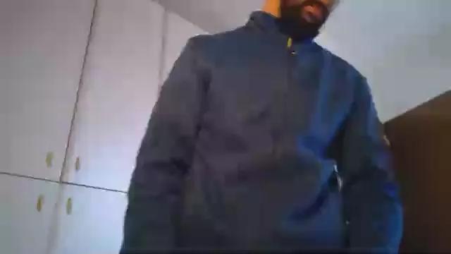 enzocazzo on Cam4 