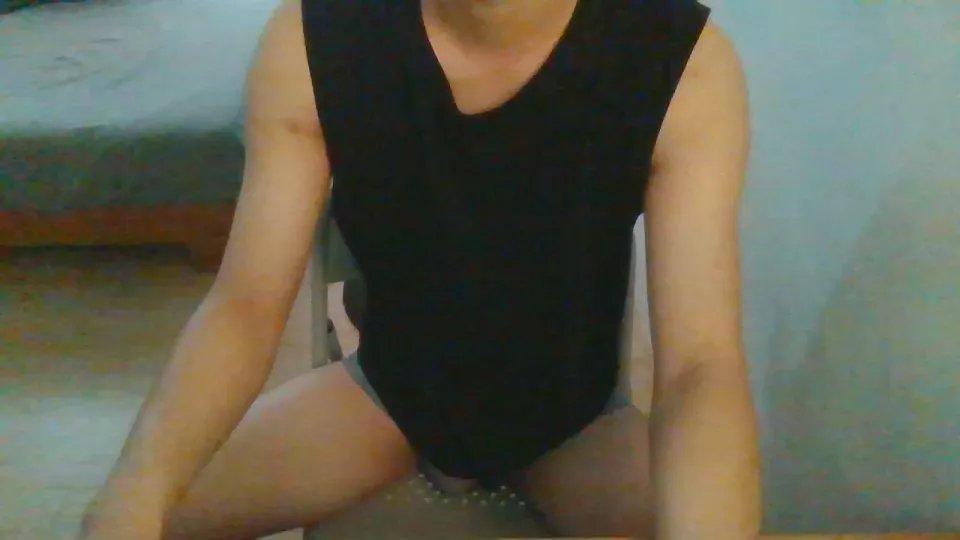 Offline Eric53788 on Cam4