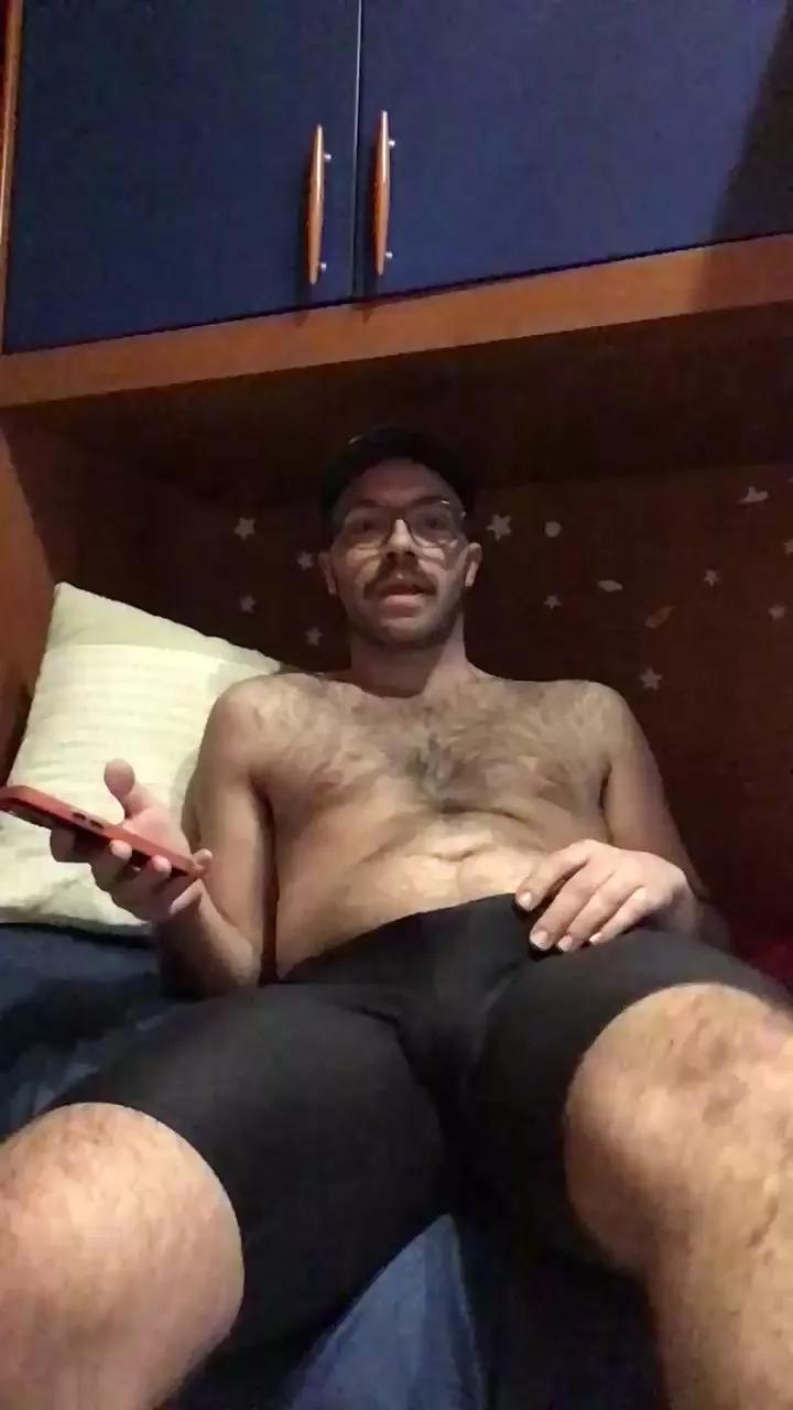 Ericazzo on Cam4 