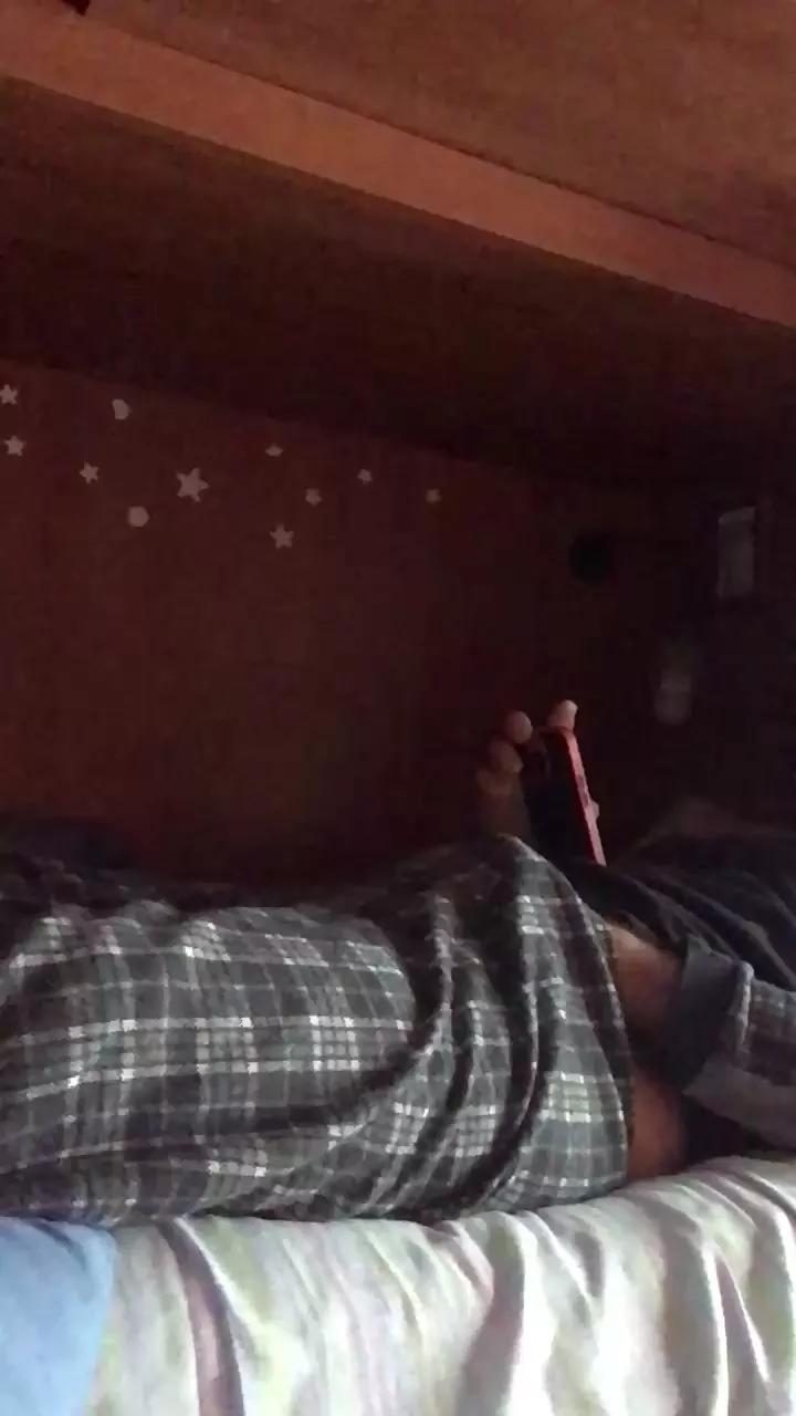 Ericazzo on Cam4 