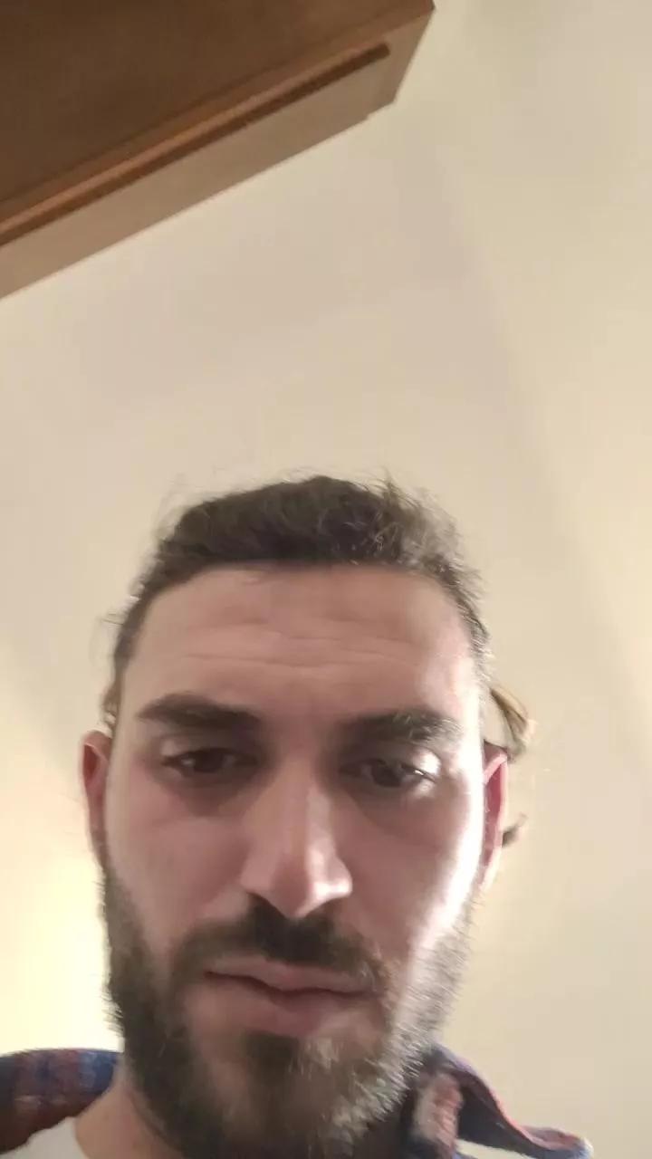 Ervin2900 on Cam4 