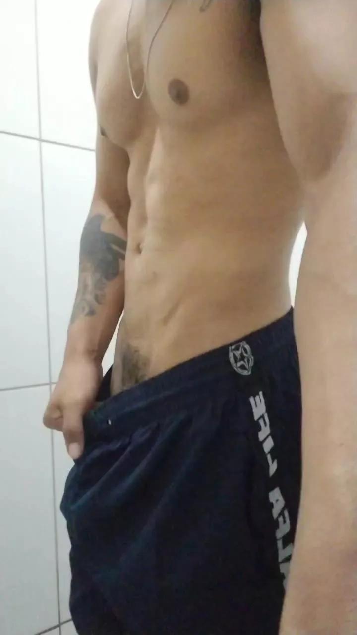 favelaboy1 on Cam4 