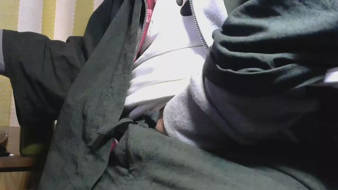 fluffbearr on Cam4 