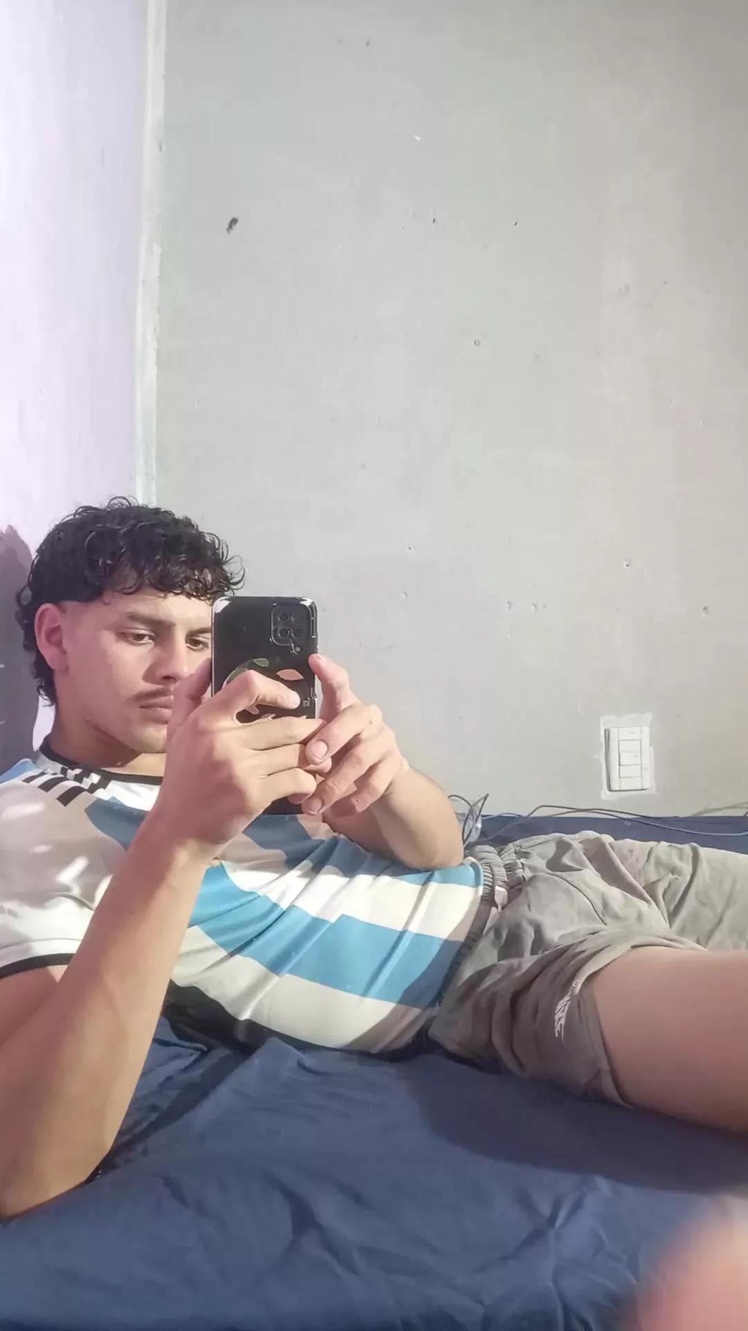 garbeilsrnxxx on Cam4 