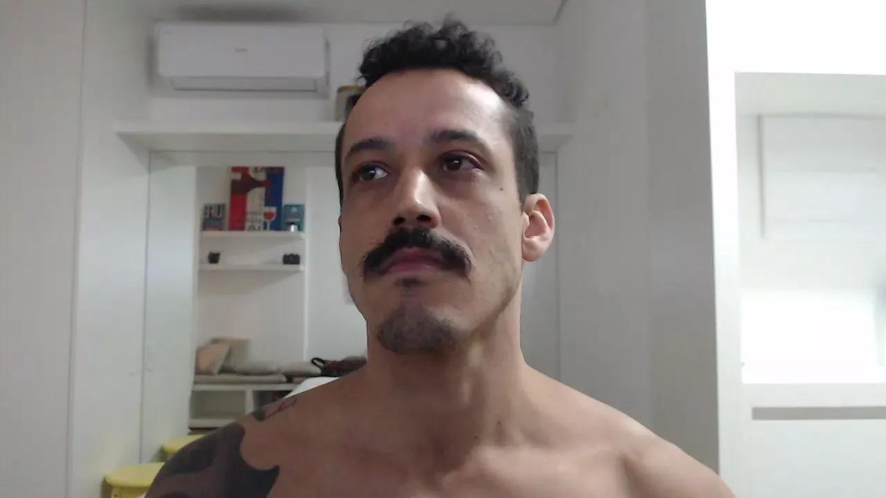 GATOXXLBR on Cam4 