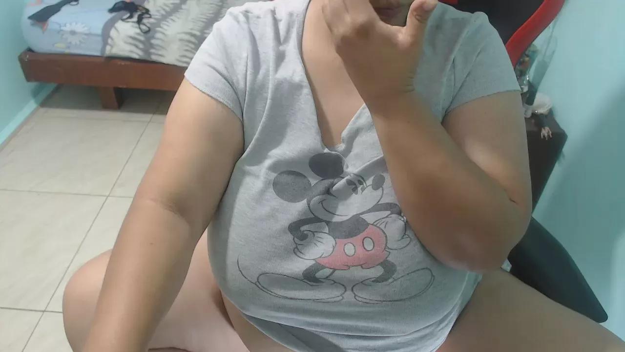 Gatubelasex69 on Cam4 