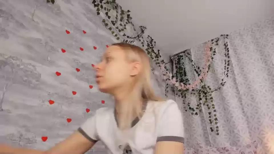 GaynaBanford on Cam4 