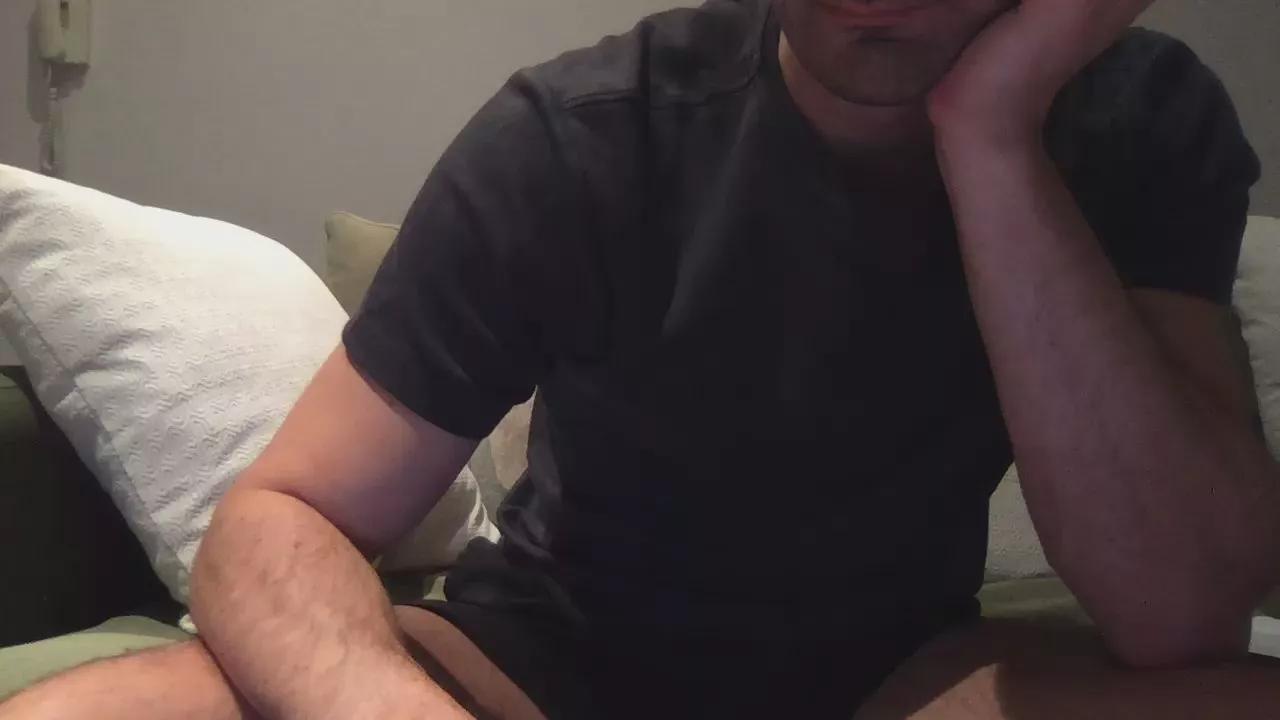 GCreturns on Cam4 