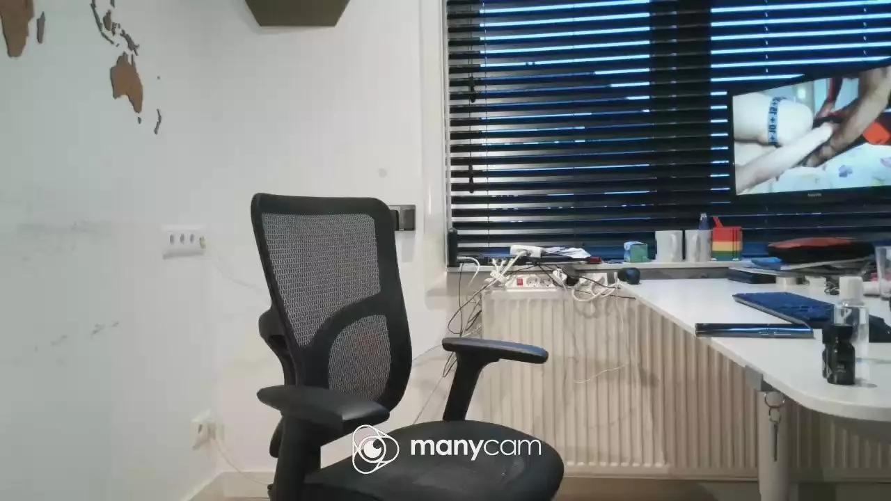 Geilgastje82 on Cam4 