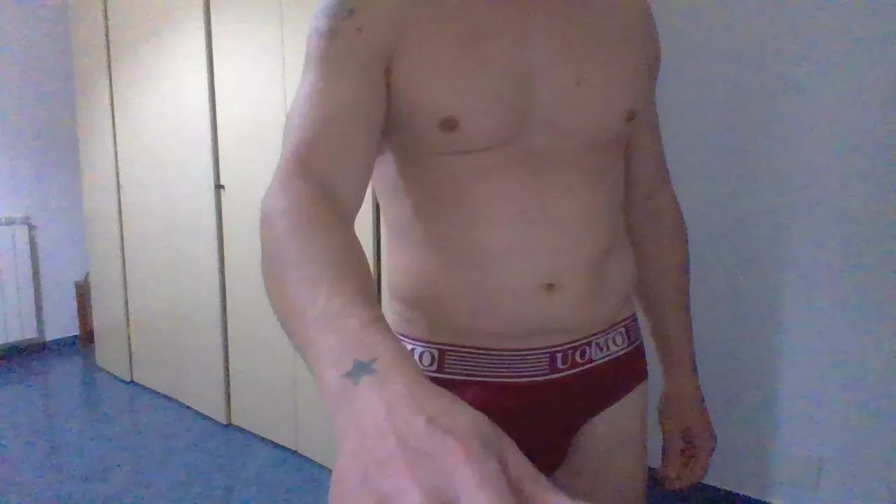 Offline Ginevramiki on Cam4