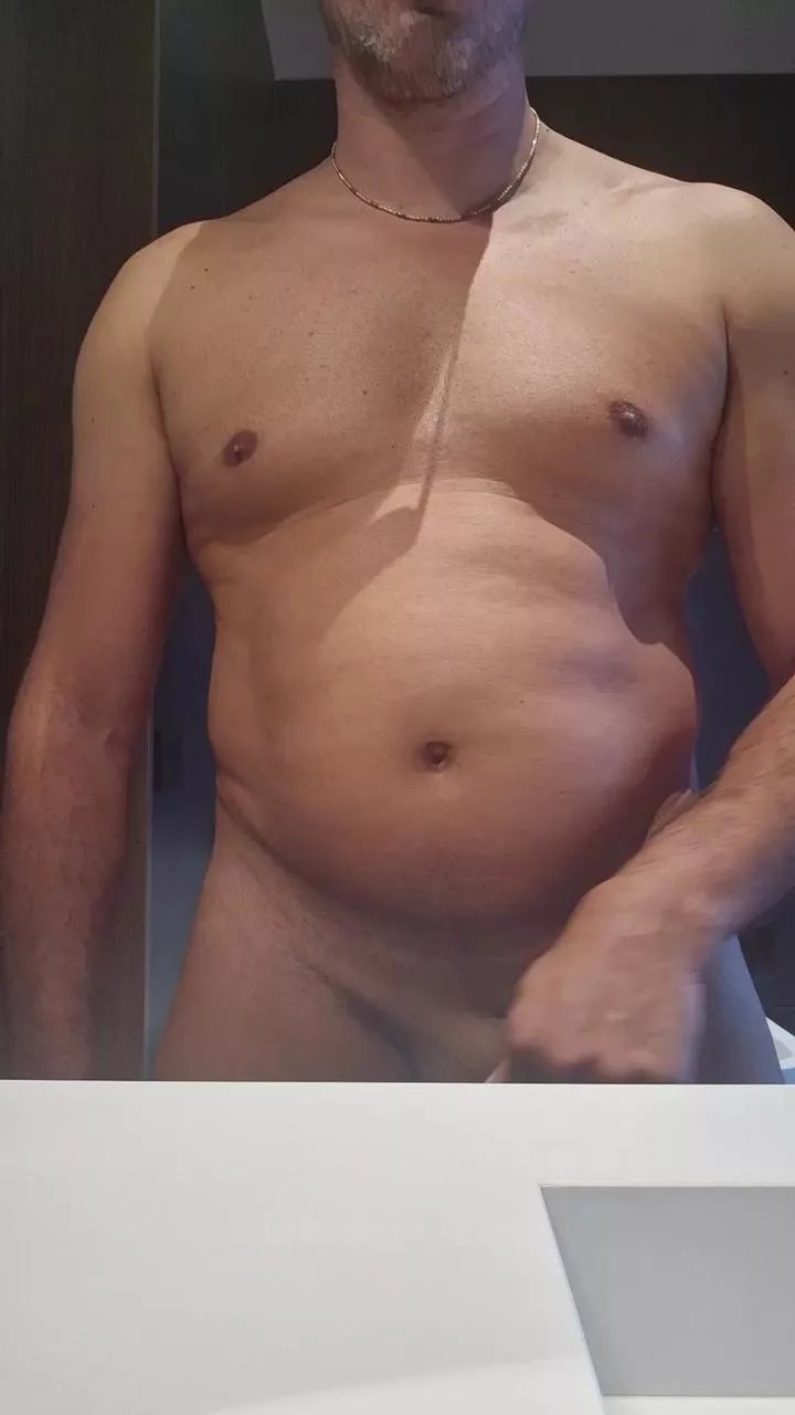 Offline Grey99999 on Cam4