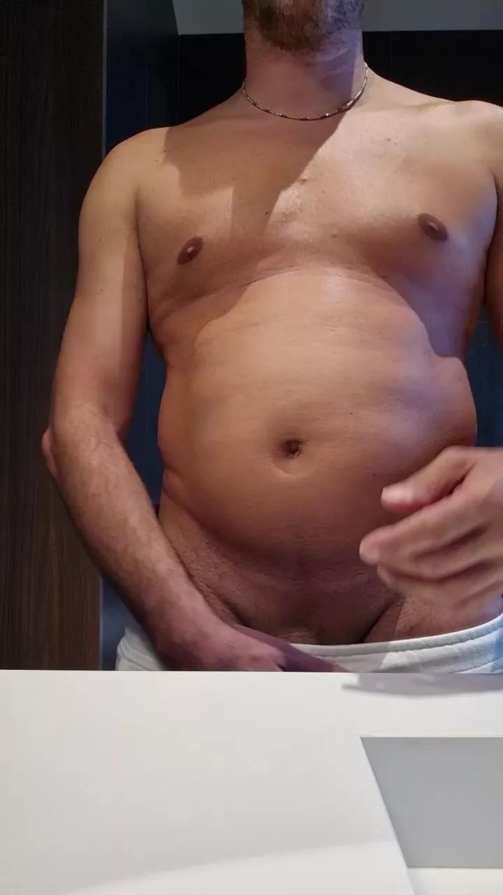 Offline Grey99999 on Cam4