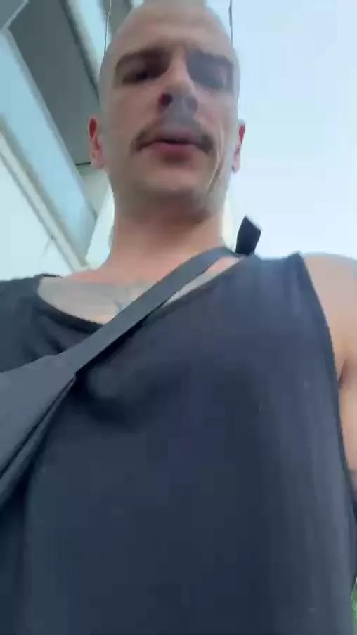 Greyoff on Cam4 