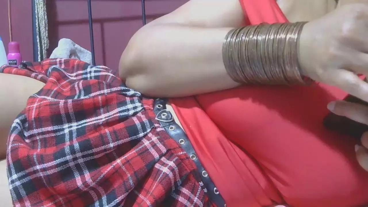 hindoe on Cam4 