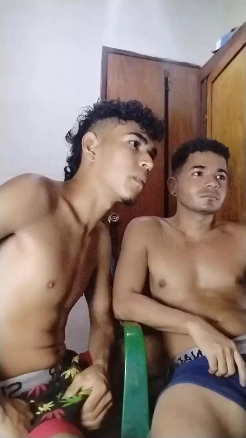hotboy1955 on Cam4 
