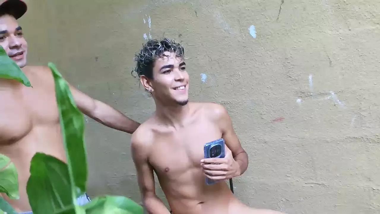 hotboy1955 on Cam4 