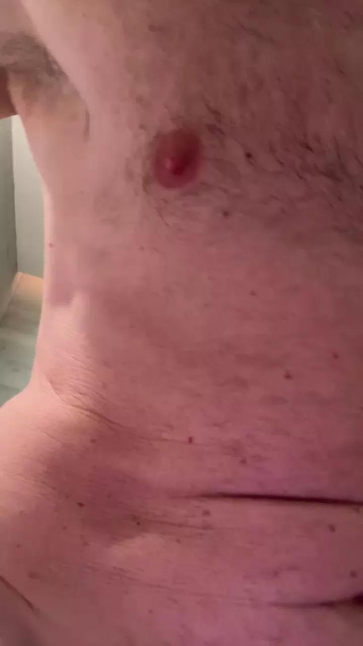 Hotnyctop95 on Cam4 