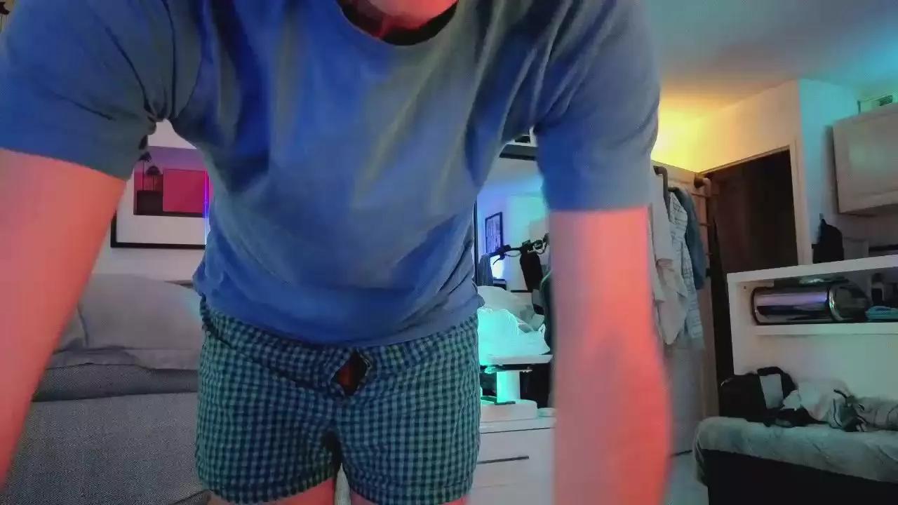 HuGo4K on Cam4 