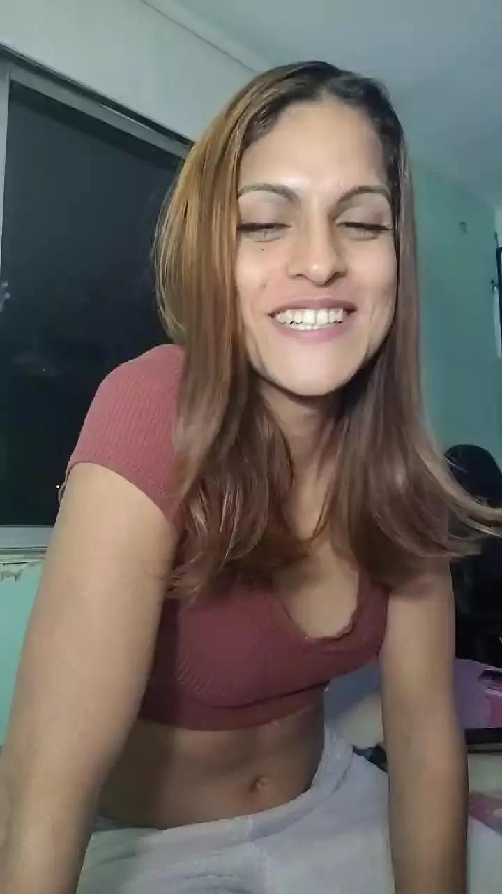 iamnaomi26 on Cam4 