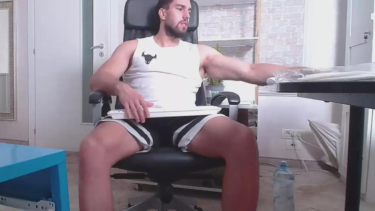 IvanHyde on Cam4 