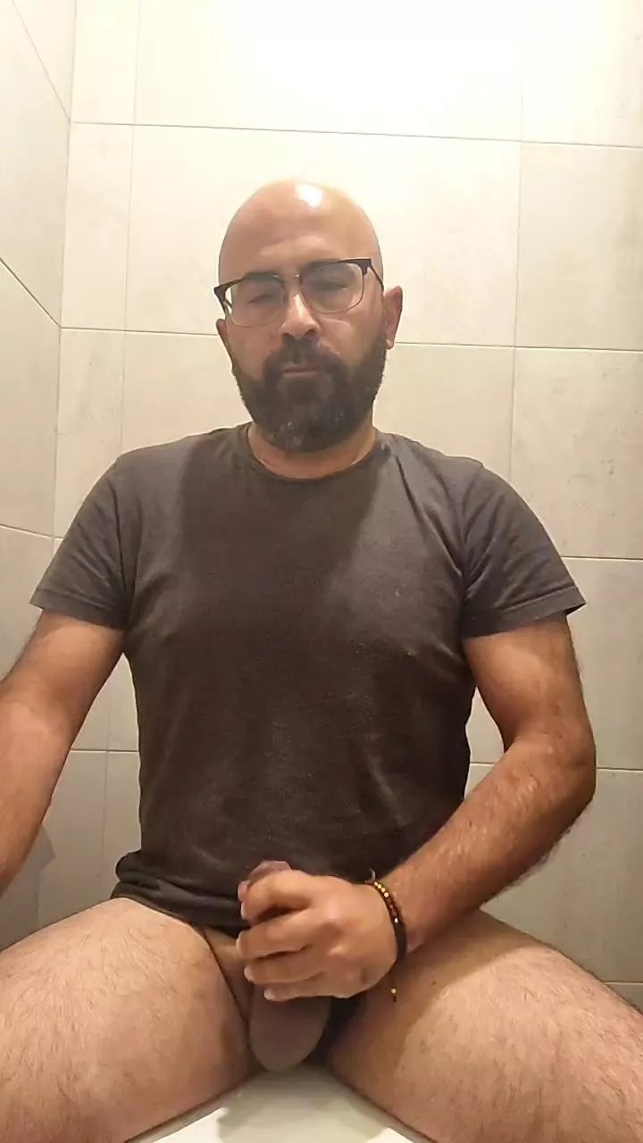 Offline javierlc863 on Cam4