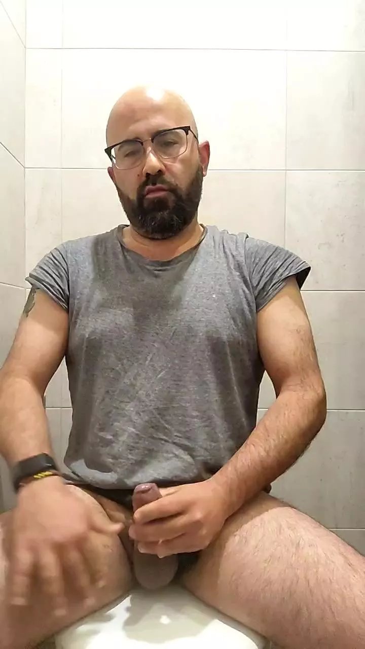 Offline javierlc863 on Cam4