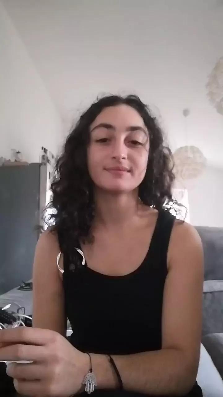 jeunecouplefun on Cam4 