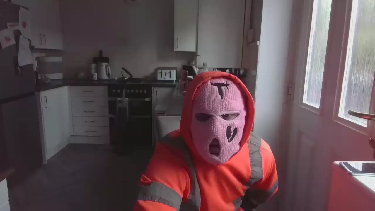 Offline jonesy_fun on Cam4