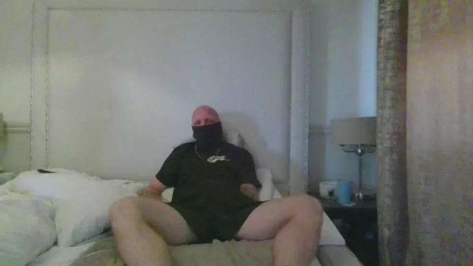 Offline jonesy_fun on Cam4