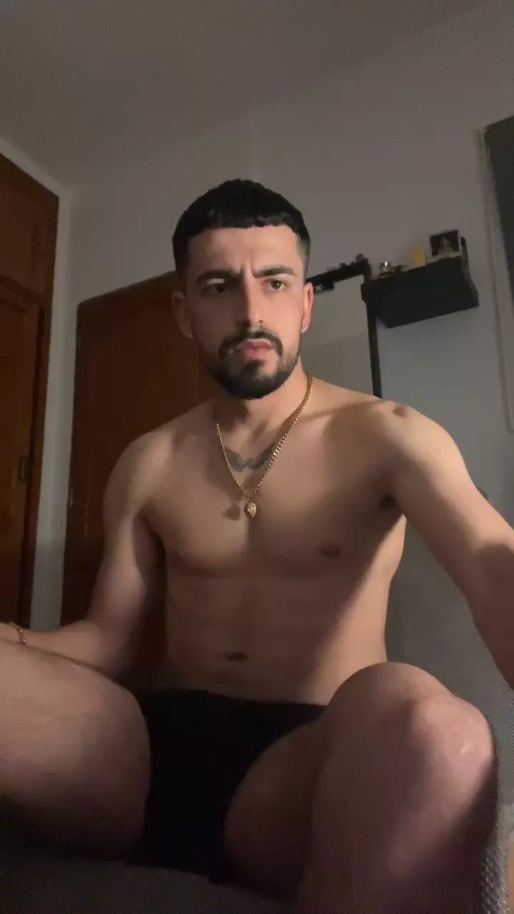 Offline jose6849 on Cam4