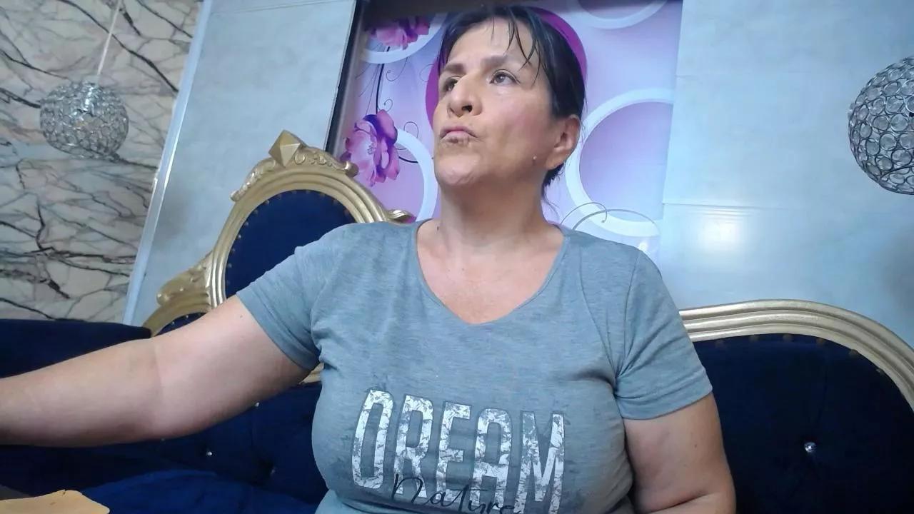 karito_mature on Cam4 