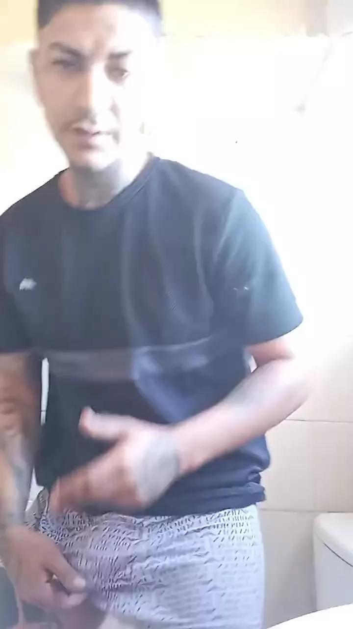 Kazama20 on Cam4 