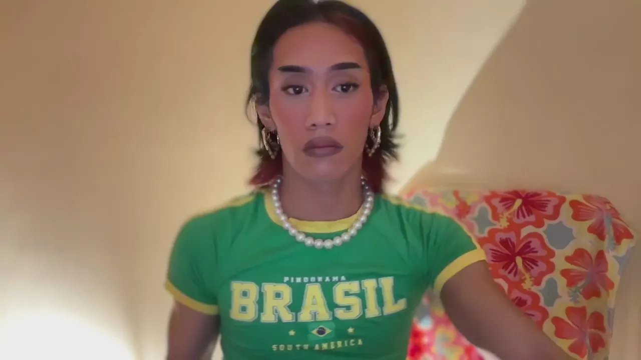 Offline KellyLaDyoda on Cam4