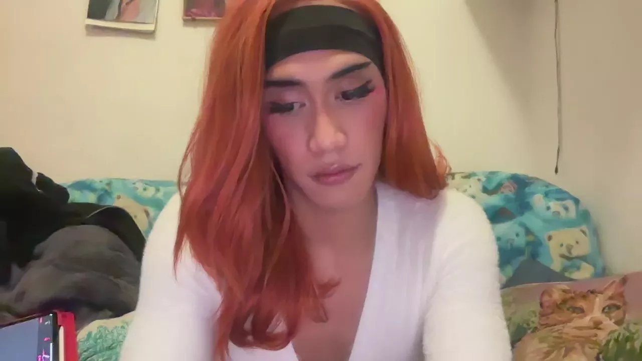 Offline KellyLaDyoda on Cam4