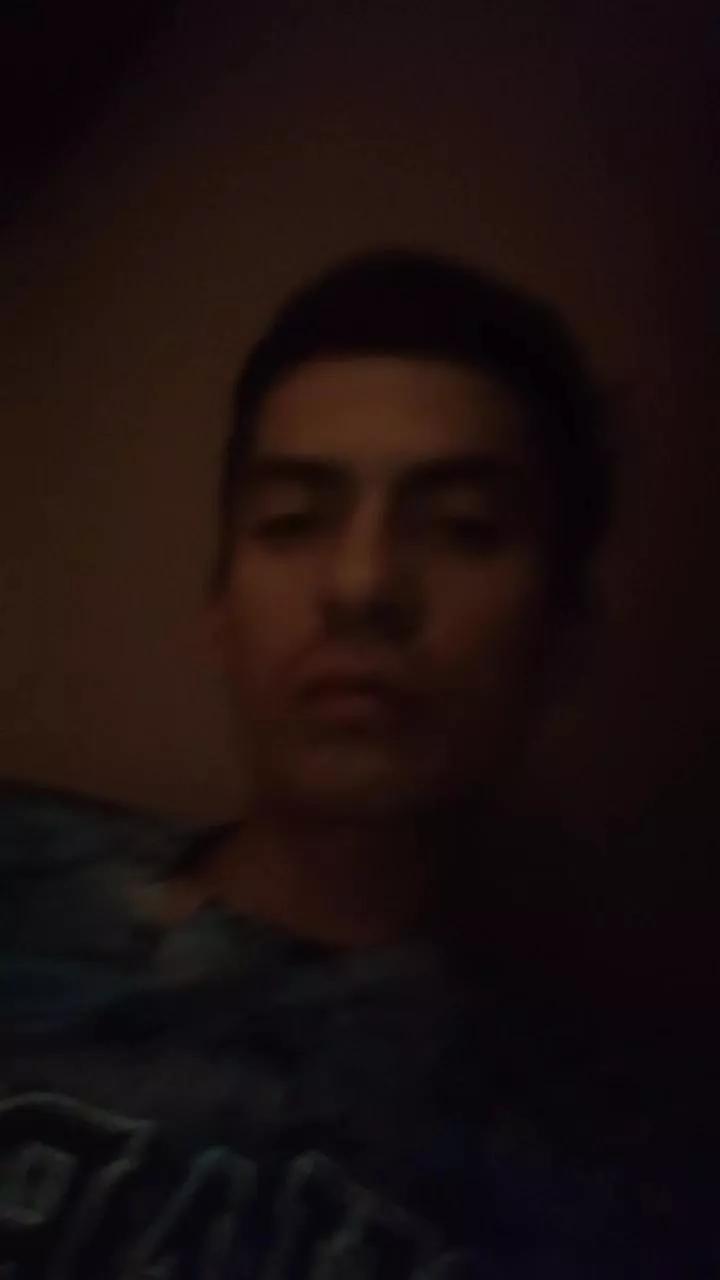 Kevpitudo22 on Cam4 
