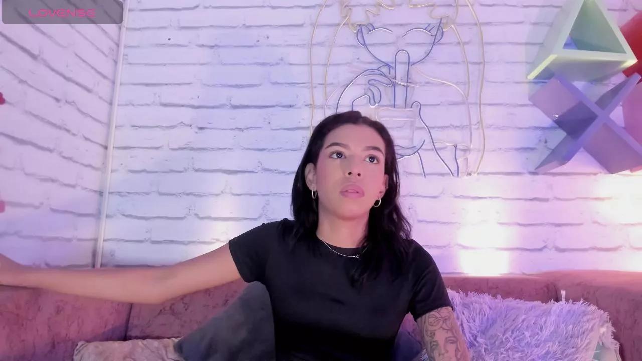 kia_tdh on Cam4 