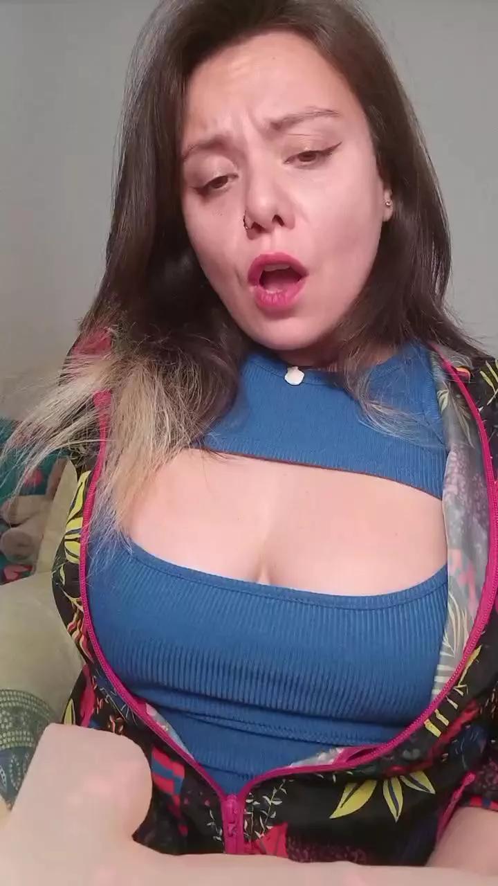KimieChan on Cam4 