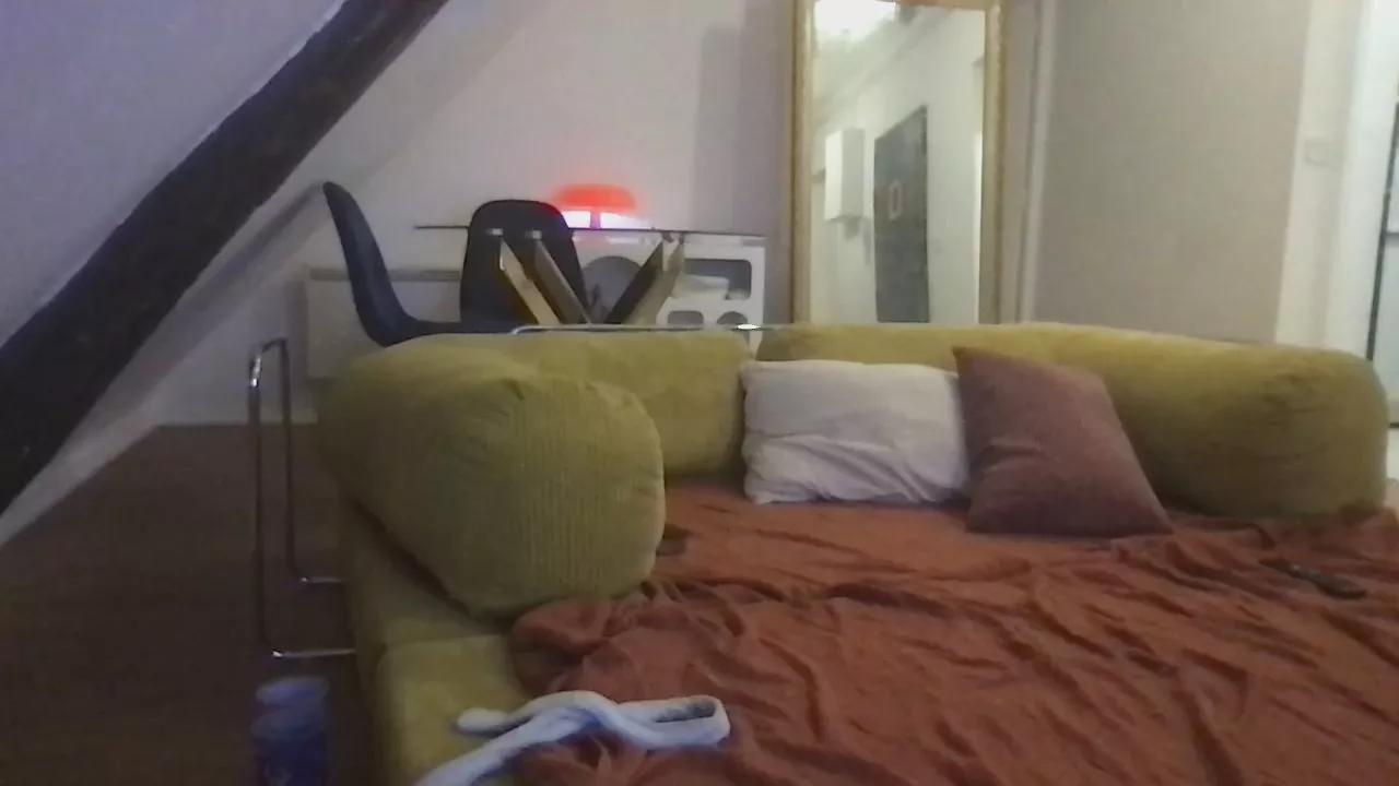 kinkyparis6 on Cam4 