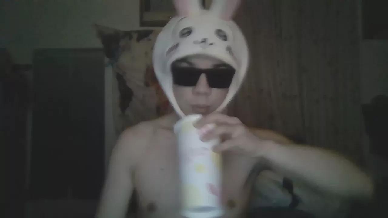 kktung on Cam4 